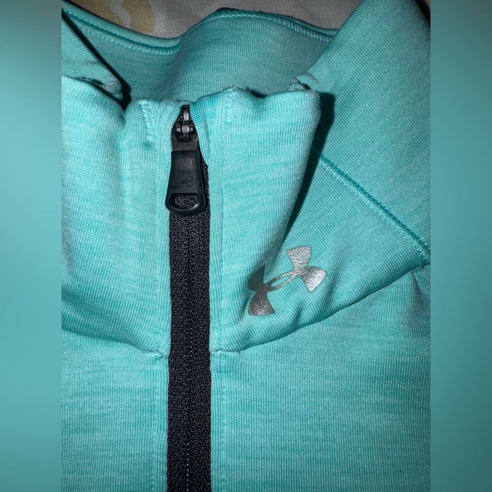 Under Armour ColdGear Aqua Top NWOT - Picture 3 of 6